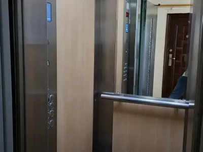 lift modern bloc apartament vanzare cumparare Sector 3 București